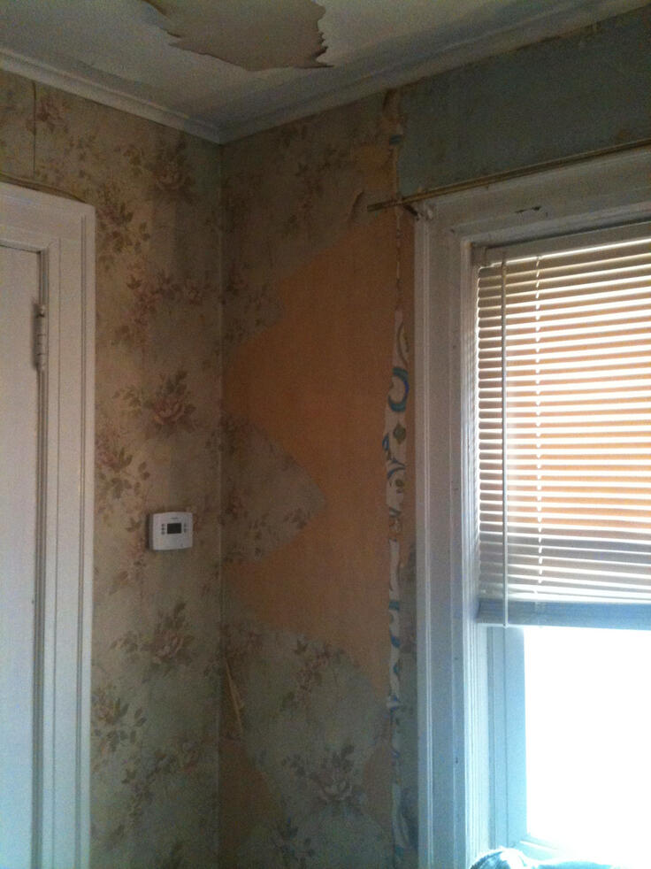 Bedroom (BEFORE) Removal of wallpaper